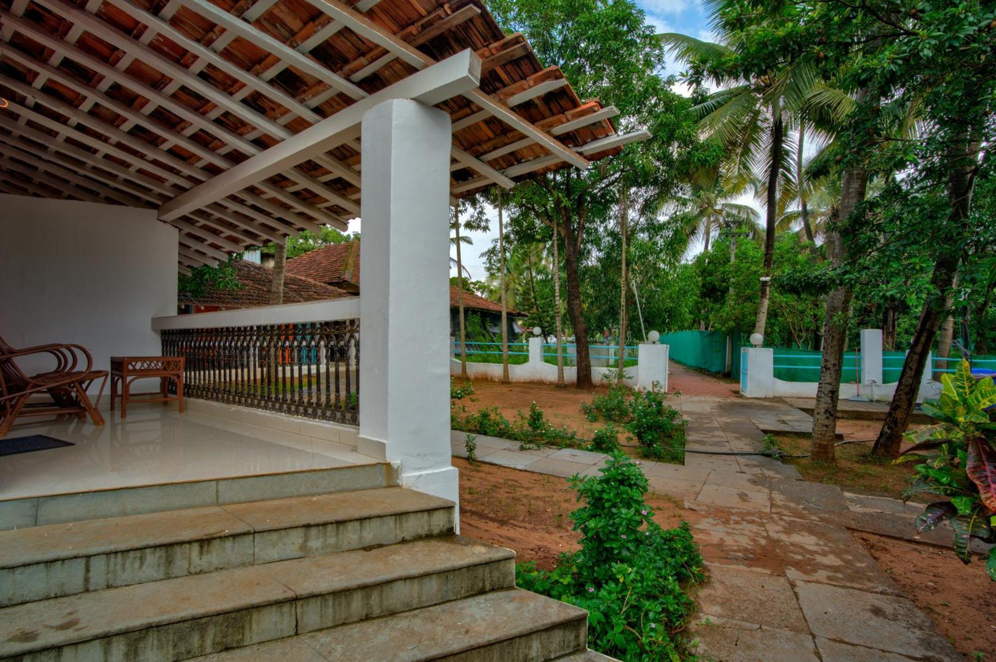 Papilio Beach Front Cottages-Tbv บากา ภายนอก รูปภาพ